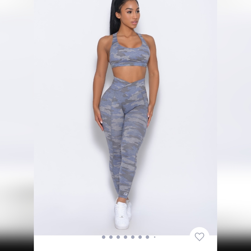 Bombshell Brazilian camo leggings